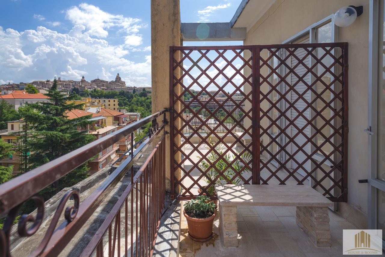 Camere Pallotta ماشيراتا المظهر الخارجي الصورة